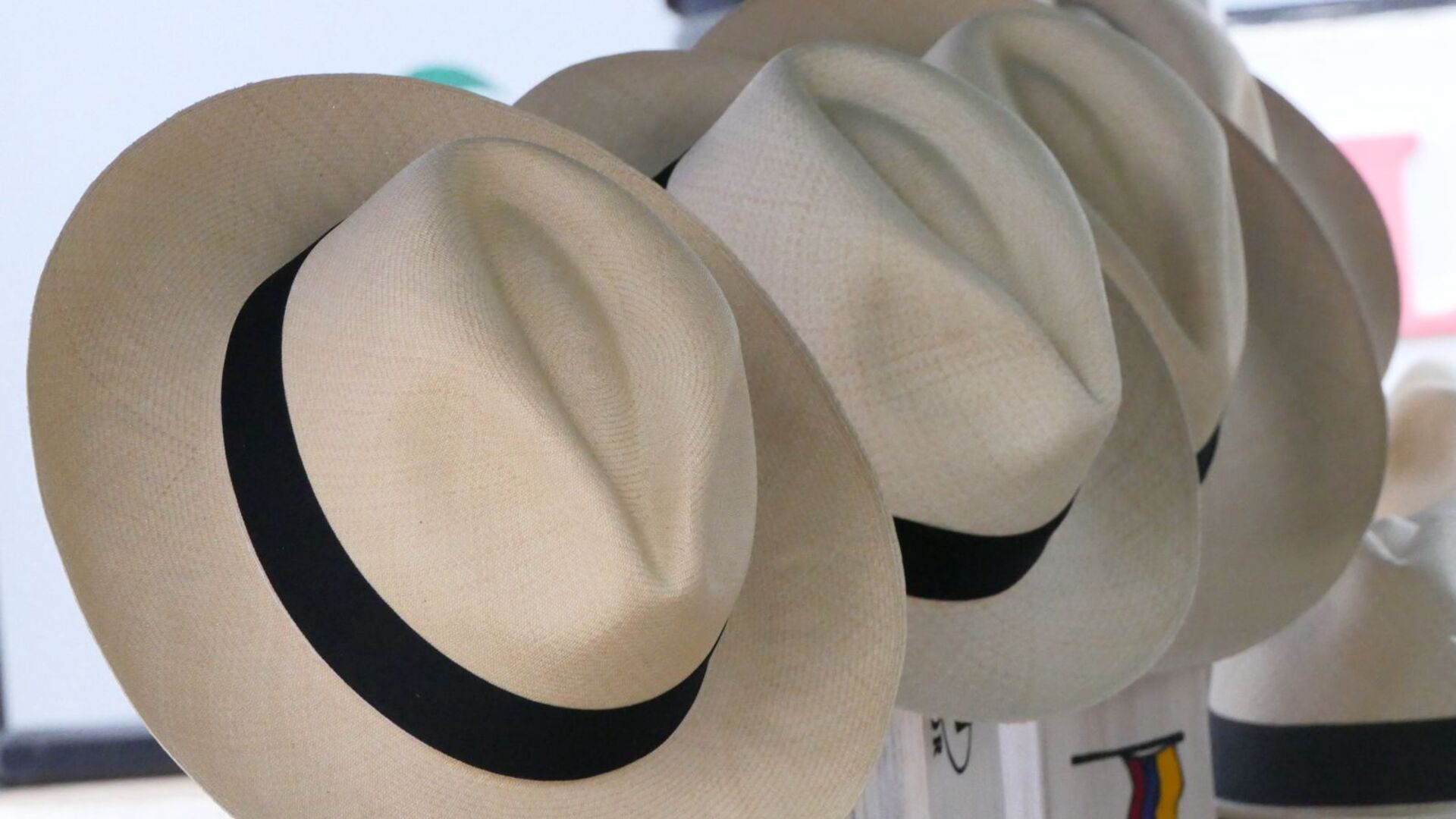 Sombreros terminados